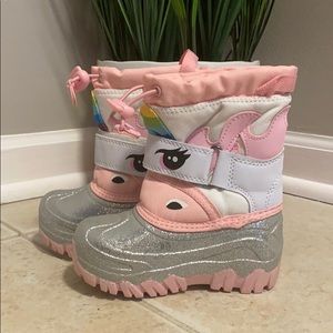 Sz7 GIRLS UNICORN SNOW BOOT